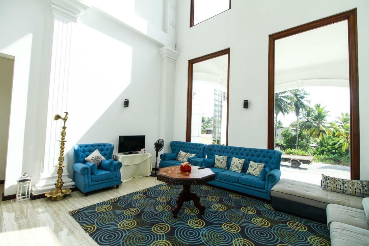 Hotel Queensbury Malabe 카두웰라 외부 사진